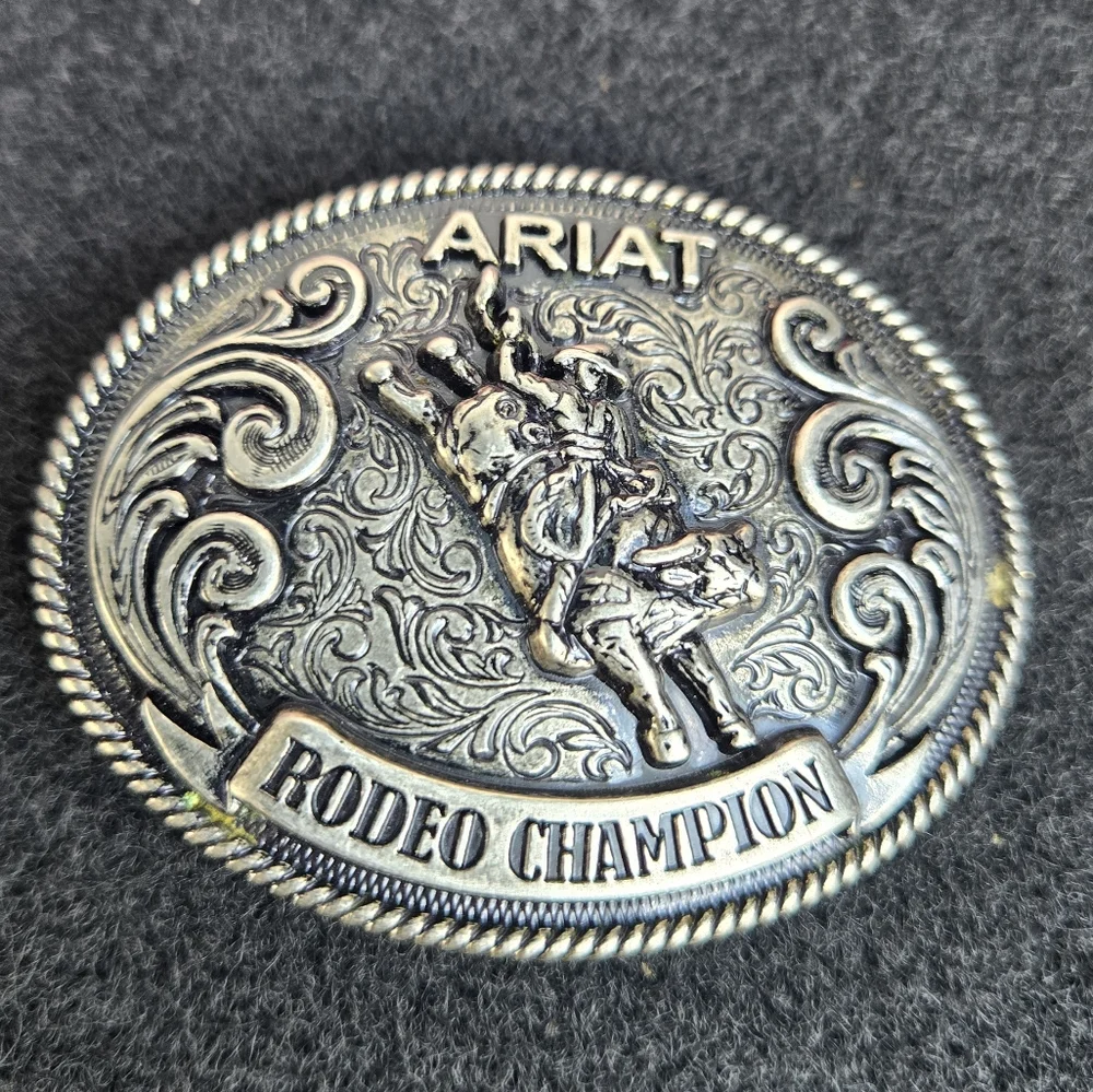 Ariat Belt Buckle Rodeo Champion Bull Rider Ariat Youth Belt Buckle, Kids OS